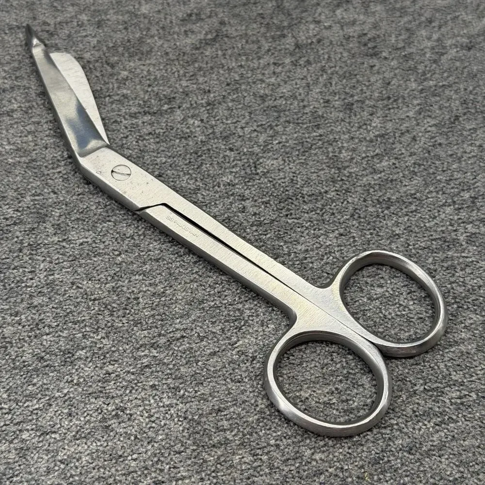 VTG Lister Bandage Surgical Scissors Stainless Steel Angled Medical Pakistan
